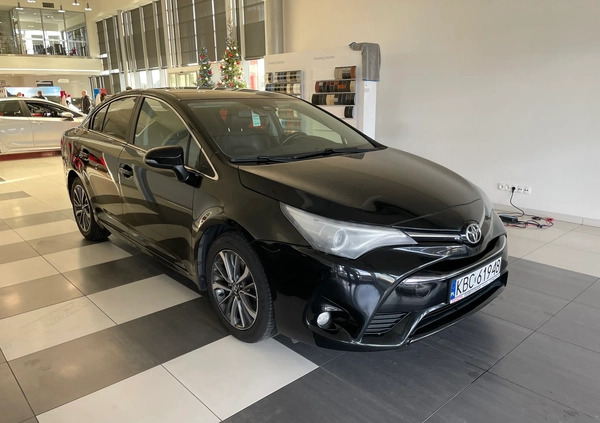 Toyota Avensis cena 46500 przebieg: 224768, rok produkcji 2016 z Tuchów małe 67
